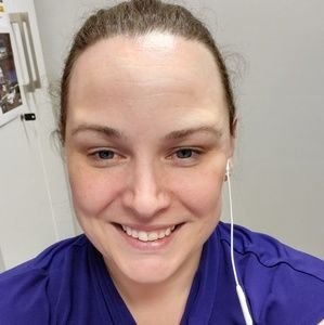 Meet your Posher, Makisa